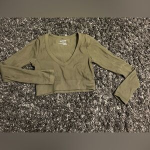 Garage Ribbed V-Neck Crop Top